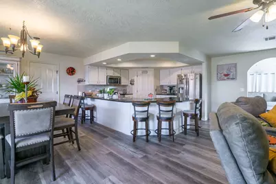 695 N Daybreak Dr, Saint George, UT 84770 - Photo 6