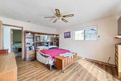 2095 S Solana Cir, Washington, UT 84780 - Photo 18