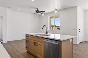 4972 N 925 E, Cedar City, UT 84721 - Photo 14