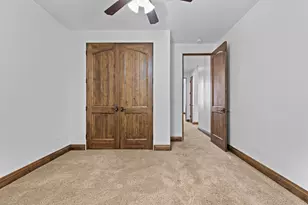1253 W Lexington St, Washington, UT 84780 - Photo 34