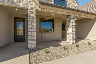 690 S 1220 W, Hurricane, UT 84737 - Photo 4