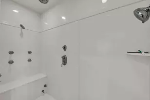 4400 W State St, Hurricane, UT 84737 - Photo 12