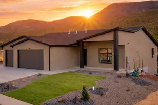 2493 W Scenic Dr, Cedar City, UT 84720 - Photo 1