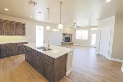 521 N 3010 W, Hurricane, UT 84737 - Photo 4