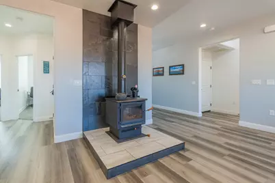 665 S Shelter Cove Dr, Big Water, UT 84741 - Photo 10