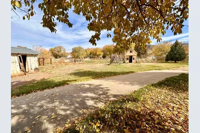 219 E 100 N, Paragonah, UT 84760 - Photo 14