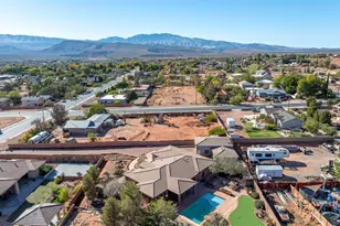 155 E 200 N, Ivins, UT 84738 - Photo 56