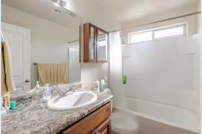 357 E 860 N, Hurricane, UT 84737 - Photo 24
