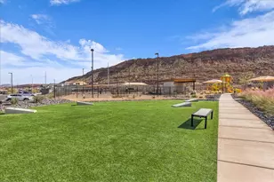 3337 E Elkhorn Ln, Washington, UT 84780 - Photo 16