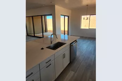 744 W Desert Dove Ln #(lot 7), Ivins, UT 84738 - Photo 6