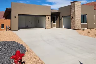 744 W Desert Dove Ln, Ivins, UT 84738 - Photo 2