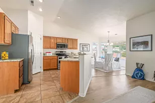 491 E Padre Lakes Dr, Ivins, UT 84738 - Photo 16