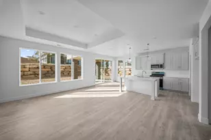 2745 W Lugano Way, Saint George, UT 84770 - Photo 12