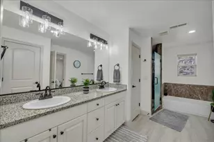 355 W 200 S, Washington, UT 84780 - Photo 12