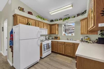 2990 E Riverside Dr #166, Saint George, UT 84790 - Photo 10