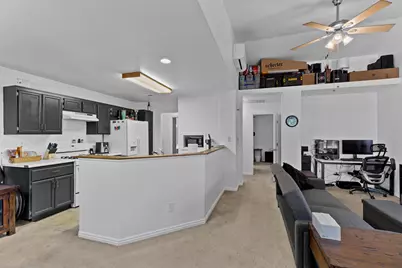 6222 W 135 N #16, Hurricane, UT 84737 - Photo 4