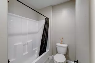 370 W Buena Vista Blvd, Washington, UT 84780 - Photo 24