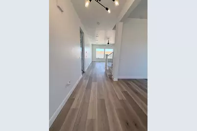 2814 S Woodrow Ln, Washington, UT 84780 - Photo 2