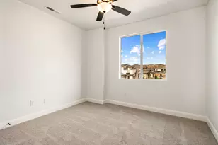 2814 S Woodrow Ln, Washington, UT 84780 - Photo 30
