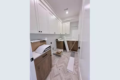 2814 S Woodrow Ln, Washington, UT 84780 - Photo 8