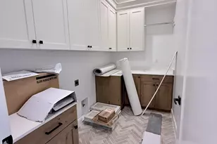 2814 S Woodrow Ln, Washington, UT 84780 - Photo 8