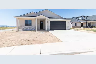 1148 N Yucca St (3325 W), Cedar City, UT 84721 - Photo 2