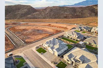 5338 W 2040 S, Hurricane, UT 84737 - Photo 40