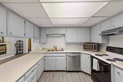55 E 700 S #8, Saint George, UT 84770 - Photo 2