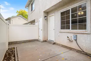 684 W Buena Vista Blvd, Washington, UT 84780 - Photo 24