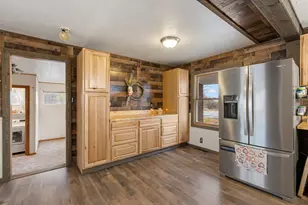 81 N 500 W, Tropic, UT 84776 - Photo 12