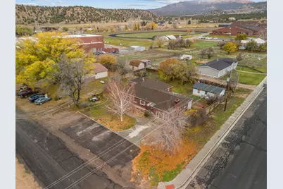 81 N 500 W, Tropic, UT 84776 - Photo 52