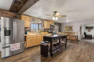 81 N 500 W, Tropic, UT 84776 - Photo 14