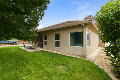 731 E Castle Stone Dr, Washington, UT 84780 - Photo 38