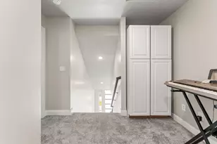 140 N Castle Dr, Cedar City, UT 84720 - Photo 40