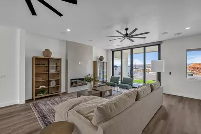 1273 N Lozano Rd, Washington, UT 84780 - Photo 12