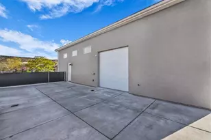 2764 S 3520 W, Hurricane, UT 84737 - Photo 32