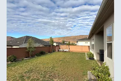3058 E Beartrap Canyon Dr, Washington, UT 84780 - Photo 30