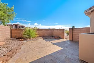 551 E Vasquez Dr, Ivins, UT 84738 - Photo 32
