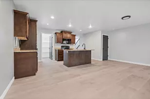 1000 E Bluff View, Washington, UT 84780 - Photo 12