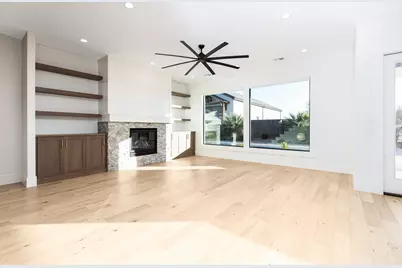 624 E Pine St, Washington, UT 84780 - Photo 16