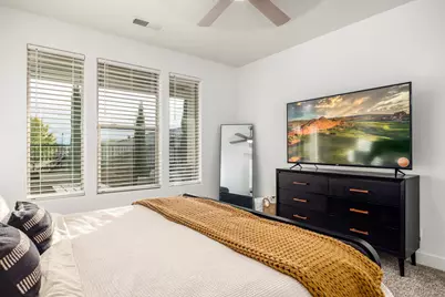 233 W Green Jade Dr, Washington, UT 84780 - Photo 14
