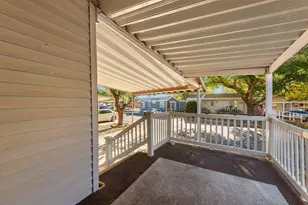 180 N 1100 E, Washington, UT 84780 - Photo 2