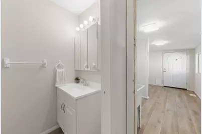 180 N 1100 E #8, Washington, UT 84780 - Photo 22