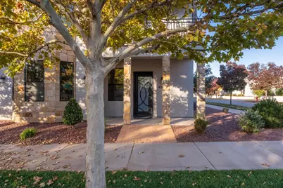 4336 W Canterbury Rd, Hurricane, UT 84737 - Photo 2
