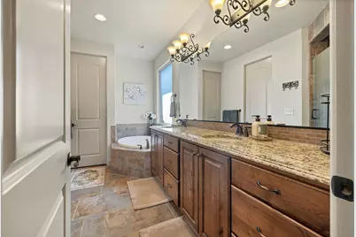 2212 Chippenham Ct, Saint George, UT 84770 - Photo 6