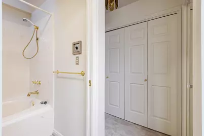 845 N Valley View Dr #201, Saint George, UT 84770 - Photo 28