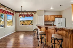 205 W Terrace Cir, Toquerville, UT 84774 - Photo 8