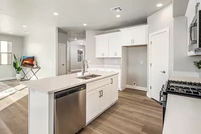 781 W 430 N, Hurricane, UT 84737 - Photo 14