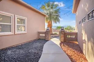 249 S 100 W, Ivins, UT 84738 - Photo 8