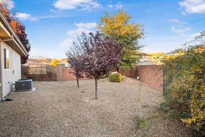 1108 N Catalpa Dr, Washington, UT 84780 - Photo 38